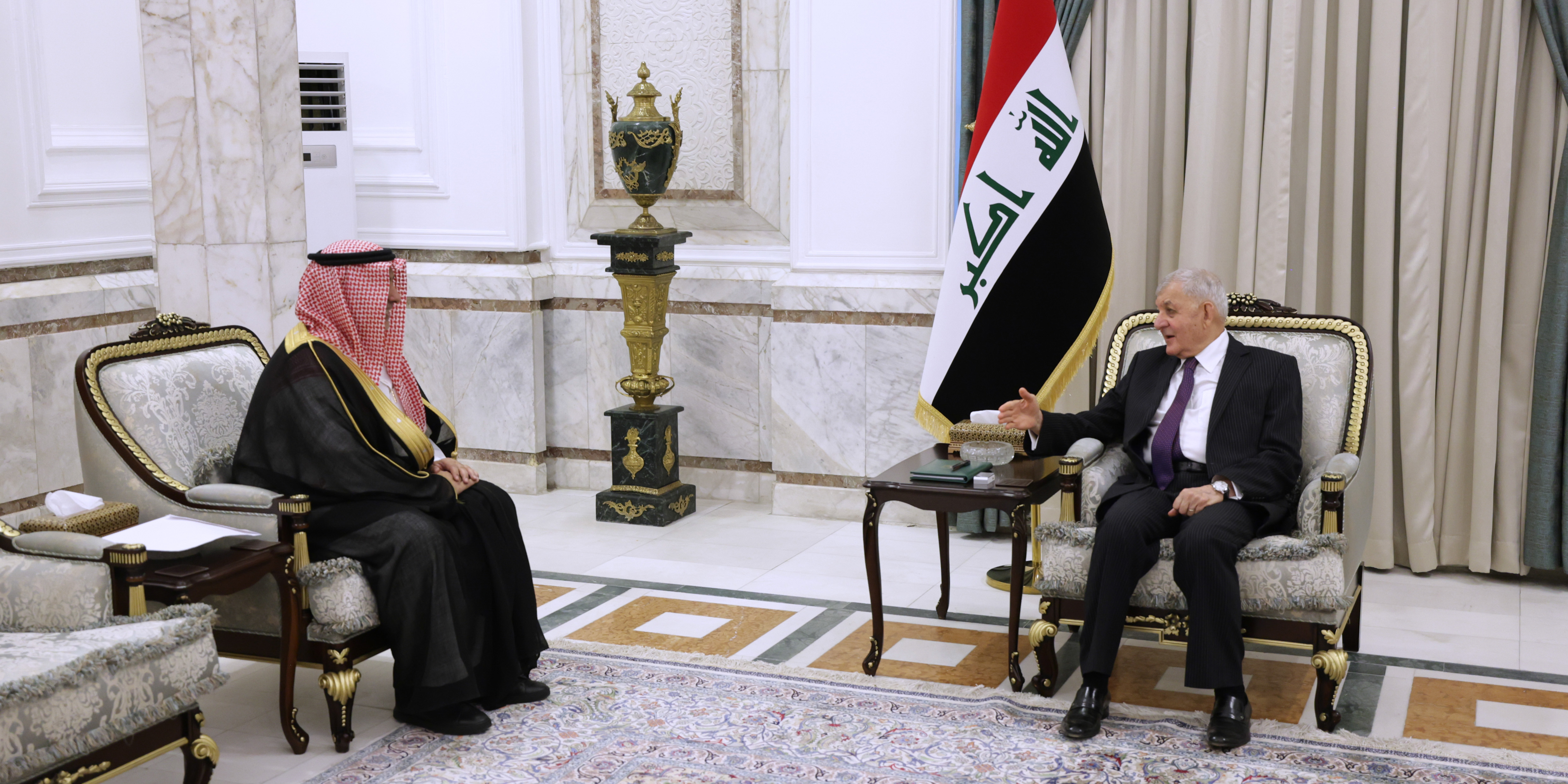 رئيس الجمهورية يستقبل السفير السعودي